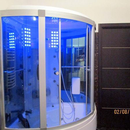 Apartment In The Centre Of Lviv Luaran gambar
