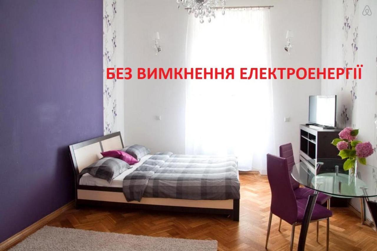 Apartment In The Centre Of Lviv Luaran gambar