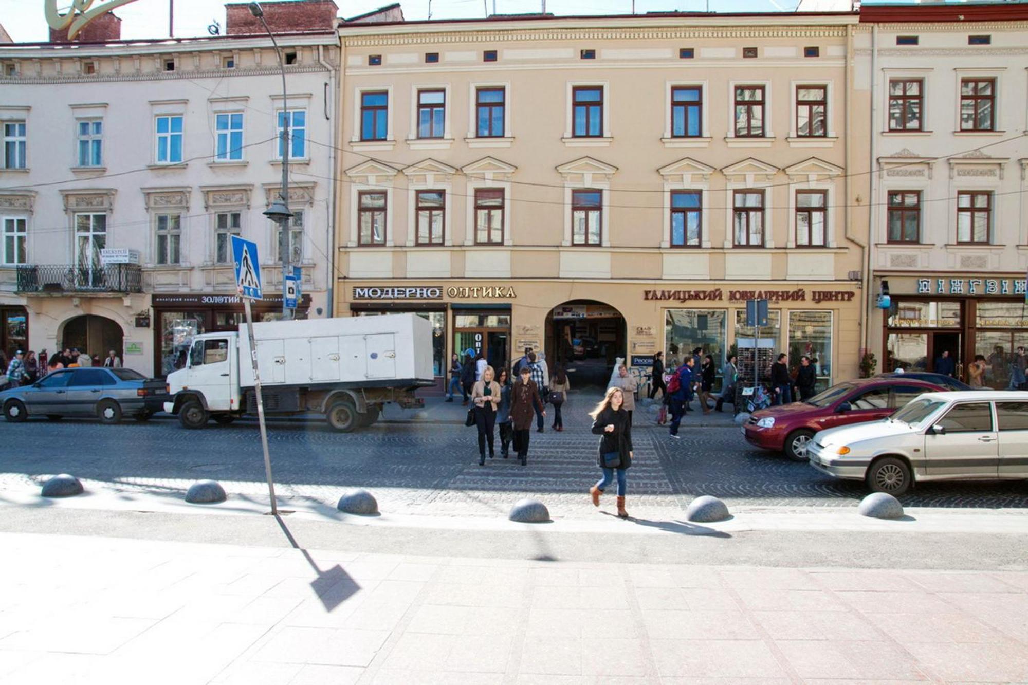 Apartment In The Centre Of Lviv Bilik gambar