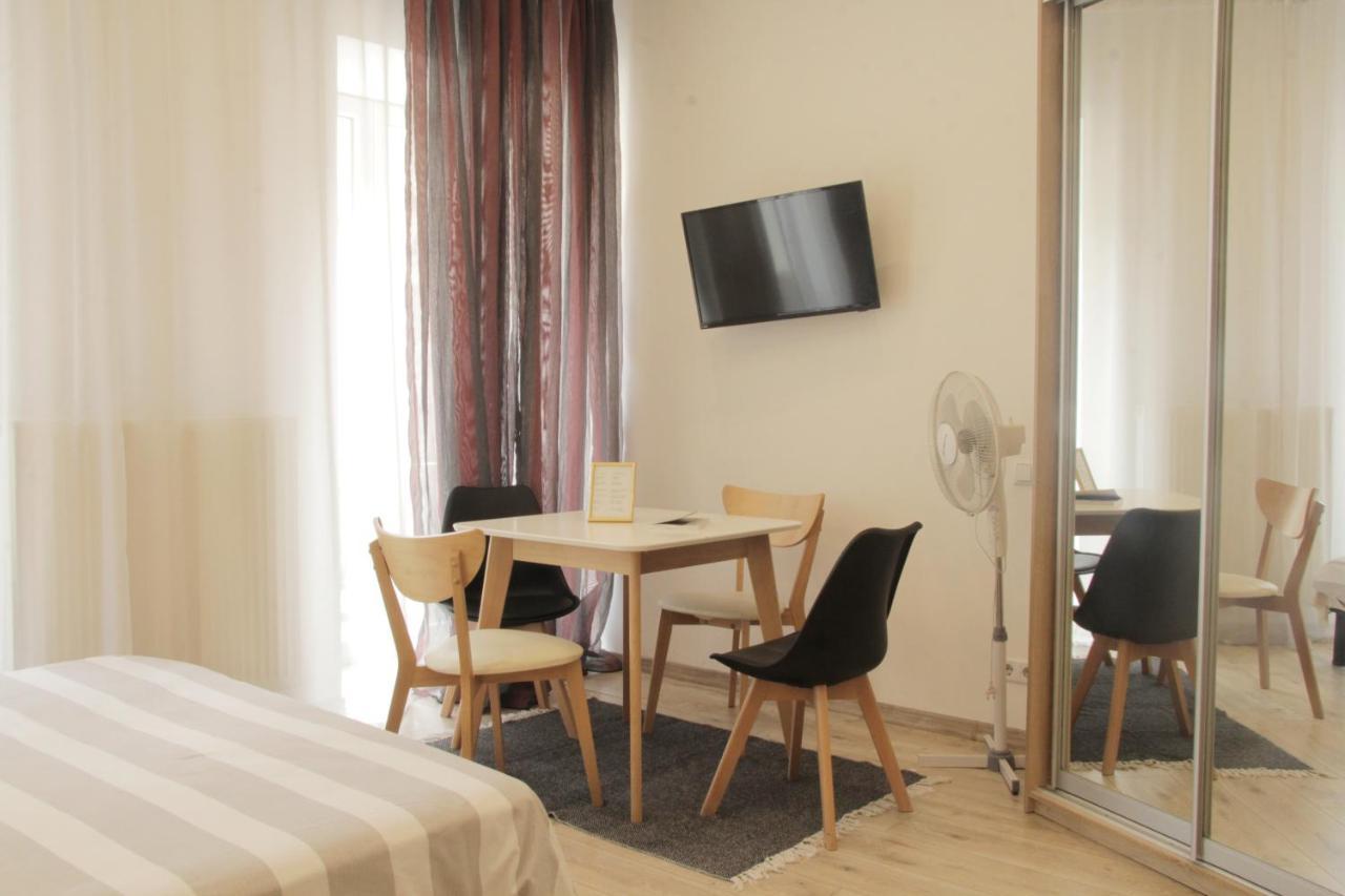 Apartment In The Centre Of Lviv Luaran gambar